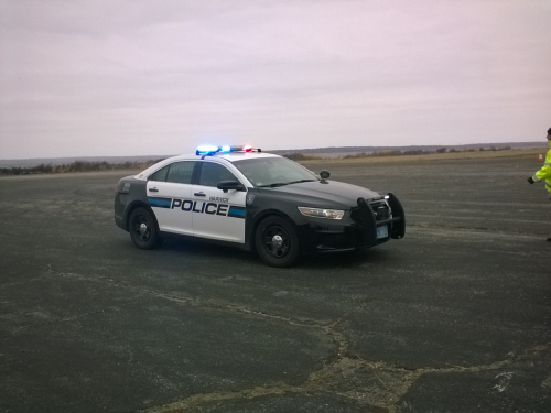 Additional photo  of Warwick Police
                    Cruiser P-27, a 2016 Ford Police Interceptor Sedan                     taken by @riemergencyvehicles