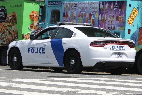 Additional photo  of Federal Protective Services Police
                    Cruise 1260, a 2015-2022 Dodge Charger                     taken by @riemergencyvehicles