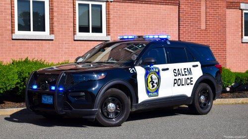 Additional photo  of Salem Police
                    Cruiser 21, a 2020 Ford Police Interceptor Utility                     taken by Kieran Egan