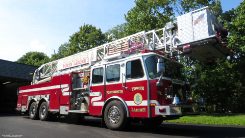 Additional photo  of Portsmouth Fire
                    Tower Ladder 1, a 2002 E-One Cyclone II                     taken by Kieran Egan