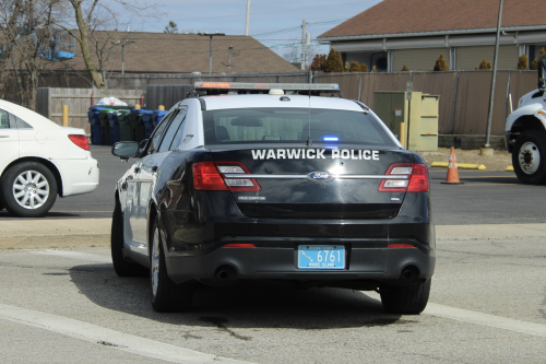 Additional photo  of Warwick Police
                    Cruiser R-77, a 2015 Ford Police Interceptor Sedan                     taken by @riemergencyvehicles