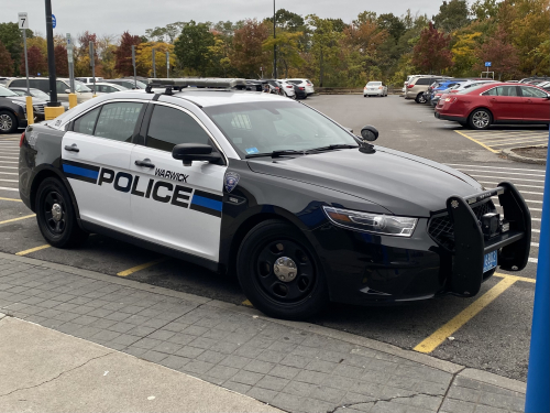 Additional photo  of Warwick Police
                    Cruiser P-28, a 2016 Ford Police Interceptor Sedan                     taken by @riemergencyvehicles