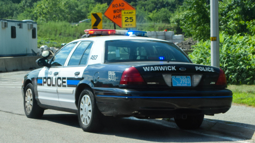 Additional photo  of Warwick Police
                    Cruiser R-83, a 2009-2011 Ford Crown Victoria Police Interceptor                     taken by @riemergencyvehicles