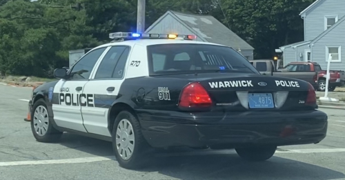 Additional photo  of Warwick Police
                    Cruiser R-70, a 2009-2011 Ford Crown Victoria Police Interceptor                     taken by Kieran Egan