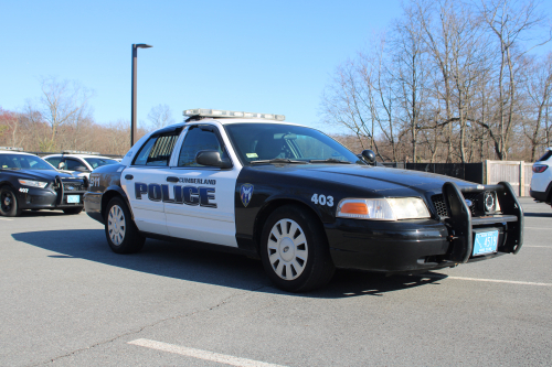 Additional photo  of Cumberland Police
                    Cruiser 403, a 2009-2011 Ford Crown Victoria Police Interceptor                     taken by Kieran Egan