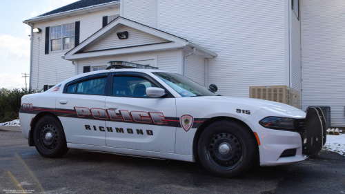 Additional photo  of Richmond Police
                    Cruiser 915, a 2015-2019 Dodge Charger                     taken by @riemergencyvehicles