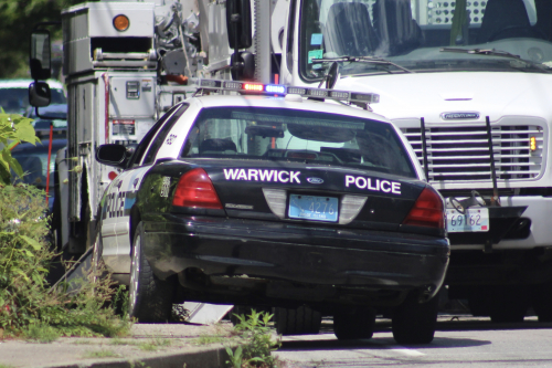 Additional photo  of Warwick Police
                    Cruiser R-80, a 2006-2008 Ford Crown Victoria Police Interceptor                     taken by @riemergencyvehicles