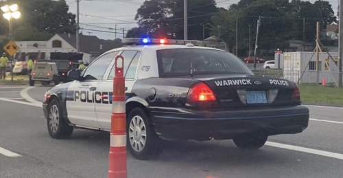 Additional photo  of Warwick Police
                    Cruiser R-78, a 2006-2008 Ford Crown Victoria Police Interceptor                     taken by @riemergencyvehicles