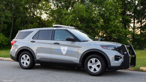 Additional photo  of Rhode Island State Police
                    Cruiser 19, a 2020 Ford Police Interceptor Utility                     taken by @riemergencyvehicles