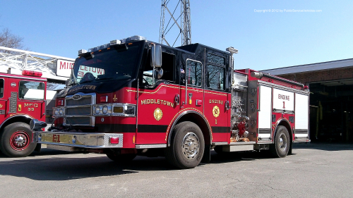 Photo of Engine 1 - PublicServiceVehicles.com