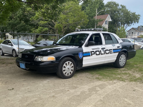 Additional photo  of Warwick Police
                    Cruiser R-80, a 2006-2008 Ford Crown Victoria Police Interceptor                     taken by @riemergencyvehicles