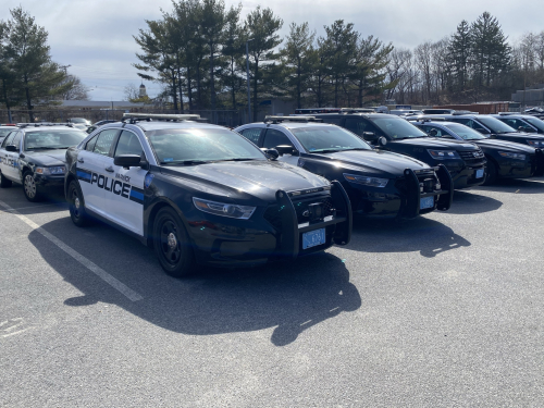 Additional photo  of Warwick Police
                    Cruiser R-77, a 2015 Ford Police Interceptor Sedan                     taken by Kieran Egan