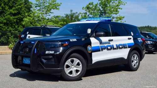 Massachusetts Law Enforcement Photos - PublicServiceVehicles.com