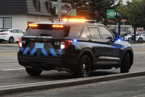 Additional photo  of Warwick Police
                    Cruiser P-28, a 2022 Ford Police Interceptor Utility                     taken by @riemergencyvehicles