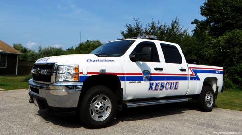 Additional photo  of Charlestown Ambulance Rescue Service
                    Squad 91, a 2013 Chevrolet Silverado 2500                     taken by Kieran Egan