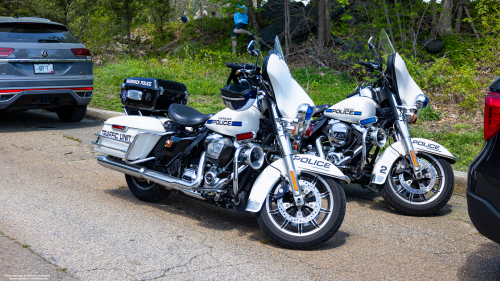 Additional photo  of Warwick Police
                    Motorcycle 7, a 2020-2022 Harley Davidson Electra Glide                     taken by @riemergencyvehicles