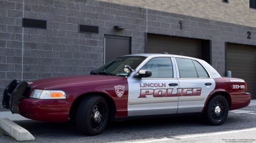 Additional photo  of Lincoln Police
                    Cruiser 511, a 2011 Ford Crown Victoria Police Interceptor                     taken by Kieran Egan