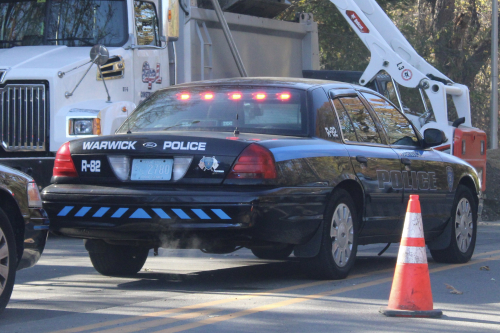 Additional photo  of Warwick Police
                    Cruiser R-82, a 2009-2011 Ford Crown Victoria Police Interceptor                     taken by @riemergencyvehicles