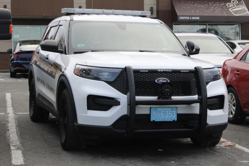 Additional photo  of Bristol County Sheriff
                    Cruiser 912, a 2020 Ford Police Interceptor Utility                     taken by @riemergencyvehicles