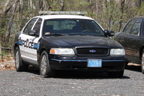 Additional photo  of Warwick Police
                    Cruiser R-78, a 2006-2008 Ford Crown Victoria Police Interceptor                     taken by Kieran Egan