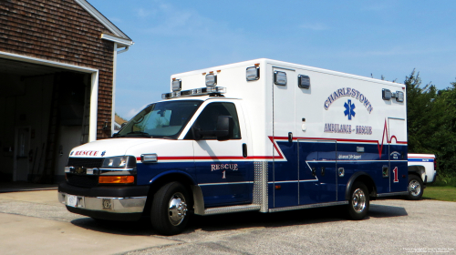 Additional photo  of Charlestown Ambulance Rescue Service
                    Rescue 1, a 2012 Chevrolet G4500                     taken by Kieran Egan