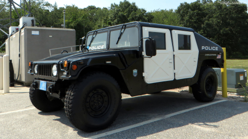 Additional photo  of Charlestown Police
                    Humvee, a 1990-2000 AM General Humvee                     taken by Kieran Egan