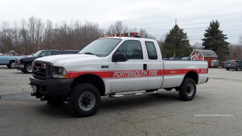 Additional photo  of Portsmouth Fire
                    Squad 1, a 2004 Ford F-250 SuperCab                     taken by Kieran Egan