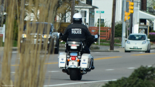 Additional photo  of Warwick Police
                    Motorcycle 6, a 2000-2020 Harley Davidson Electra Glide                     taken by @riemergencyvehicles