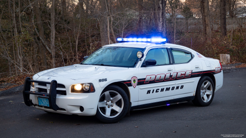 Additional photo  of Richmond Police
                    Cruiser 906, a 2006-2010 Dodge Charger                     taken by @riemergencyvehicles