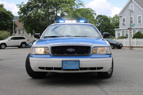 Additional photo  of Boston Police
                    Cruiser 1126, a 2011 Ford Crown Victoria Police Interceptor                     taken by @riemergencyvehicles