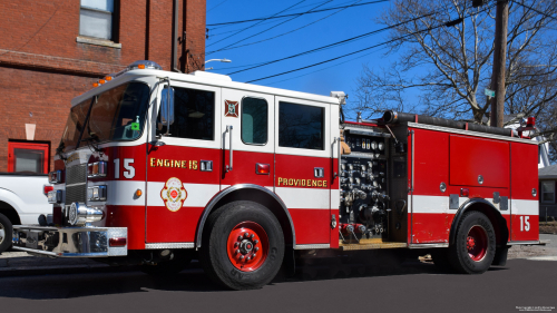 Additional photo  of Providence Fire
                    Engine 15, a 1999 Pierce Sabre                     taken by Kieran Egan