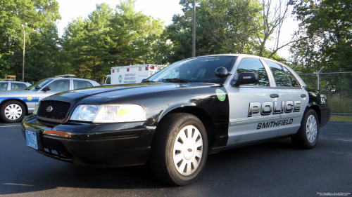 Additional photo  of Smithfield Police
                    Cruiser 1758, a 2009-2011 Ford Crown Victoria Police Interceptor                     taken by Kieran Egan