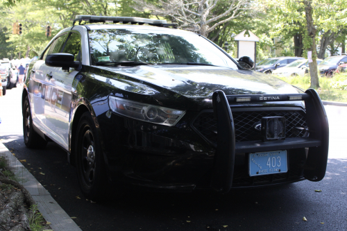 Additional photo  of Warwick Police
                    Cruiser R-83, a 2014 Ford Police Interceptor Sedan                     taken by @riemergencyvehicles