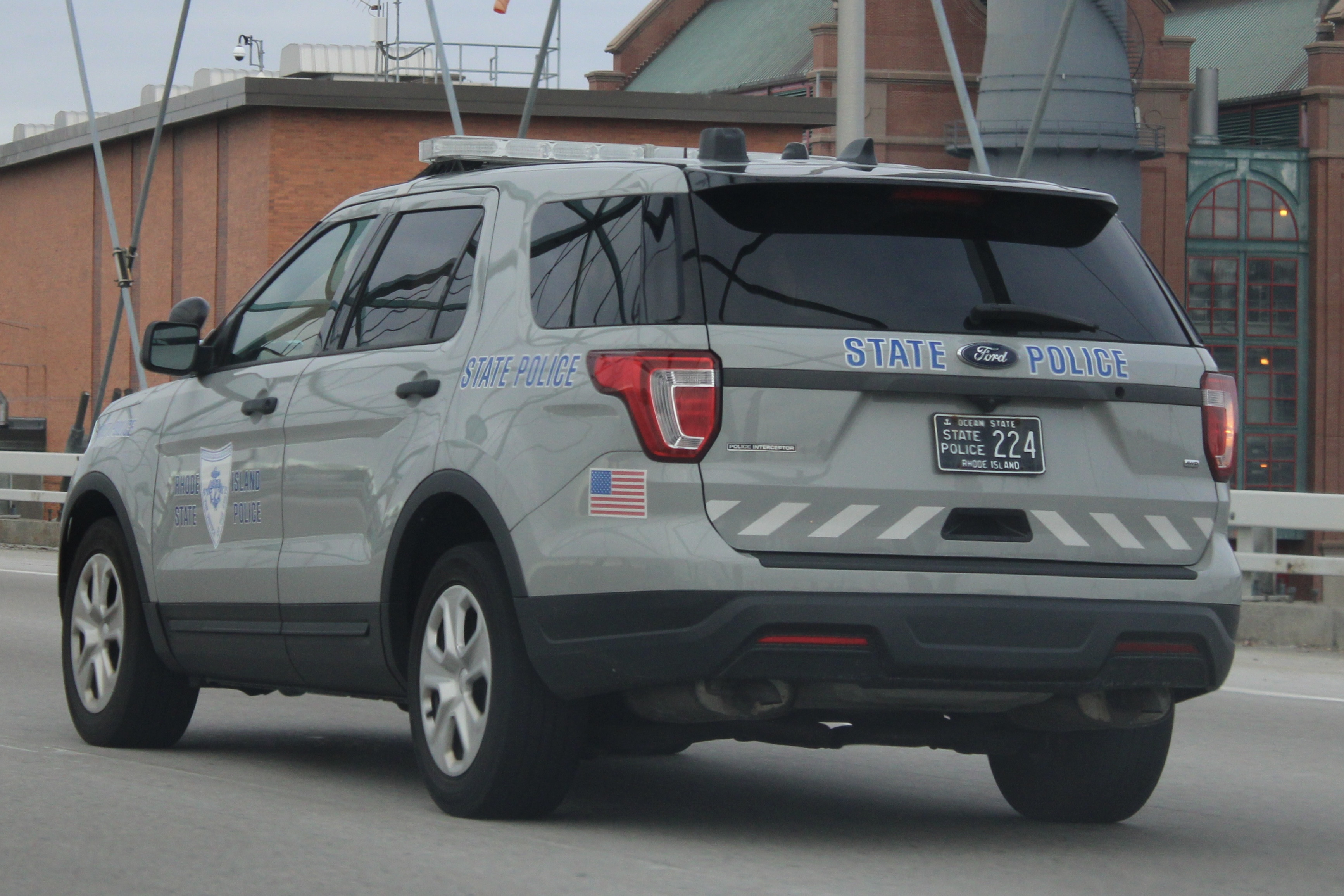 A photo  of Rhode Island State Police
            Cruiser 224, a 2016-2019 Ford Police Interceptor Utility             taken by @riemergencyvehicles