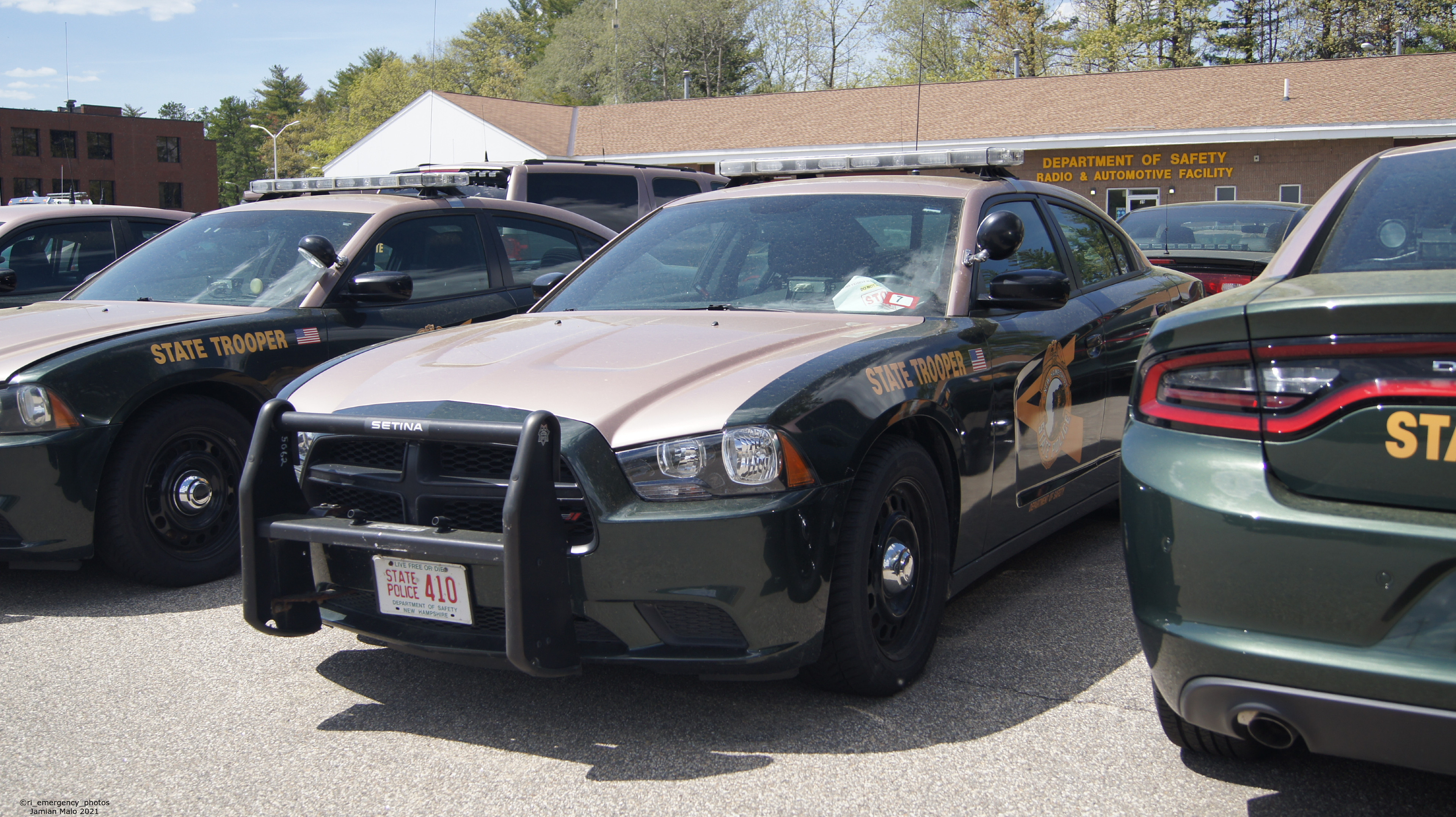 A photo  of New Hampshire State Police
            Cruiser 410, a 2011-2014 Dodge Charger             taken by Jamian Malo