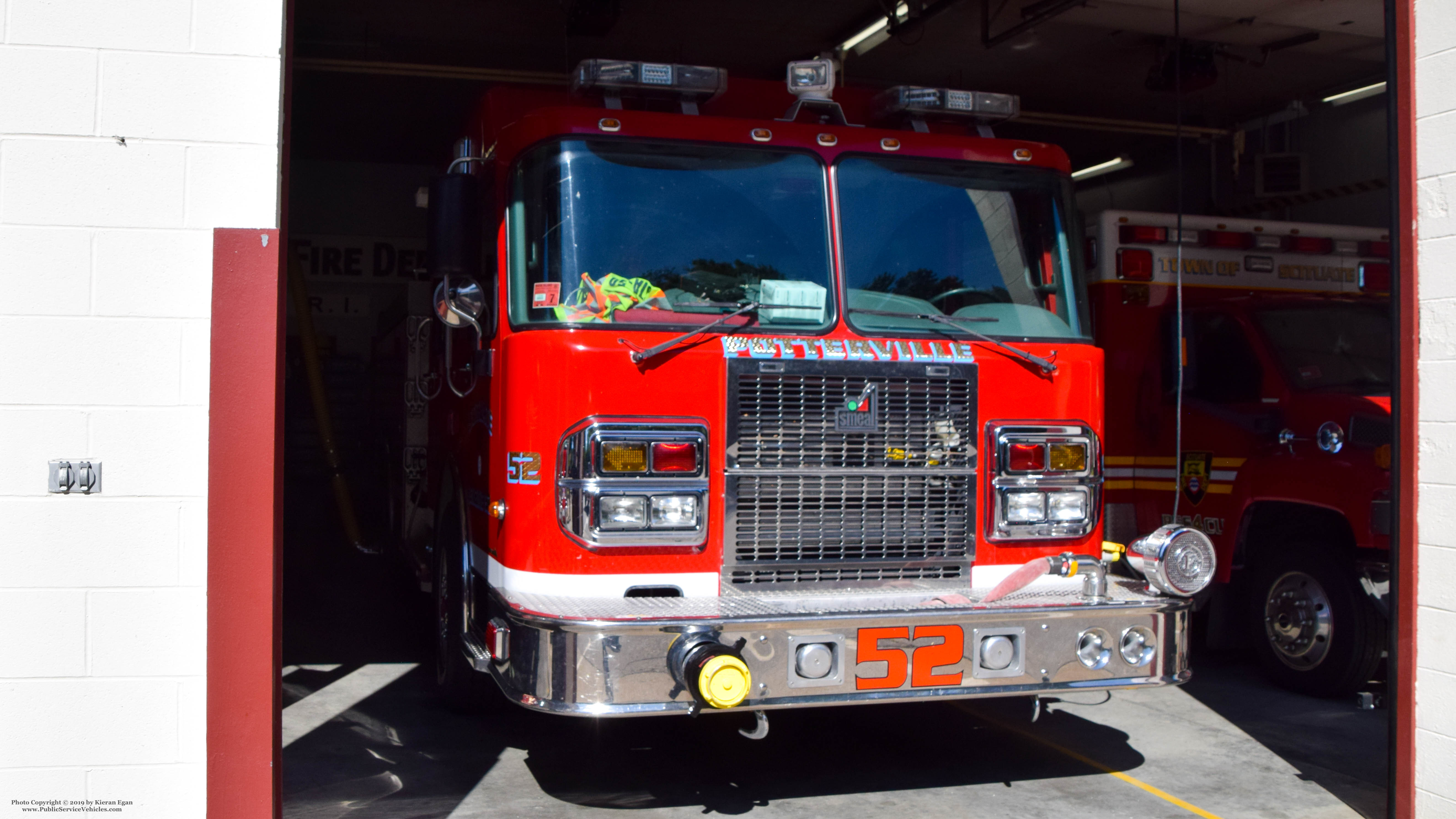 A photo  of Potterville Fire District
            Engine 52, a 2005 Spartan             taken by Kieran Egan