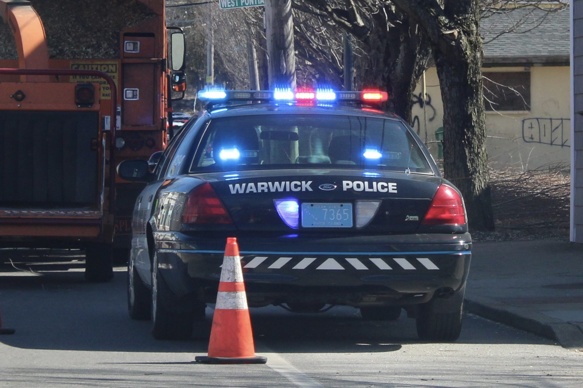 A photo  of Warwick Police
            Cruiser R-84, a 2011 Ford Crown Victoria Police Interceptor             taken by @riemergencyvehicles