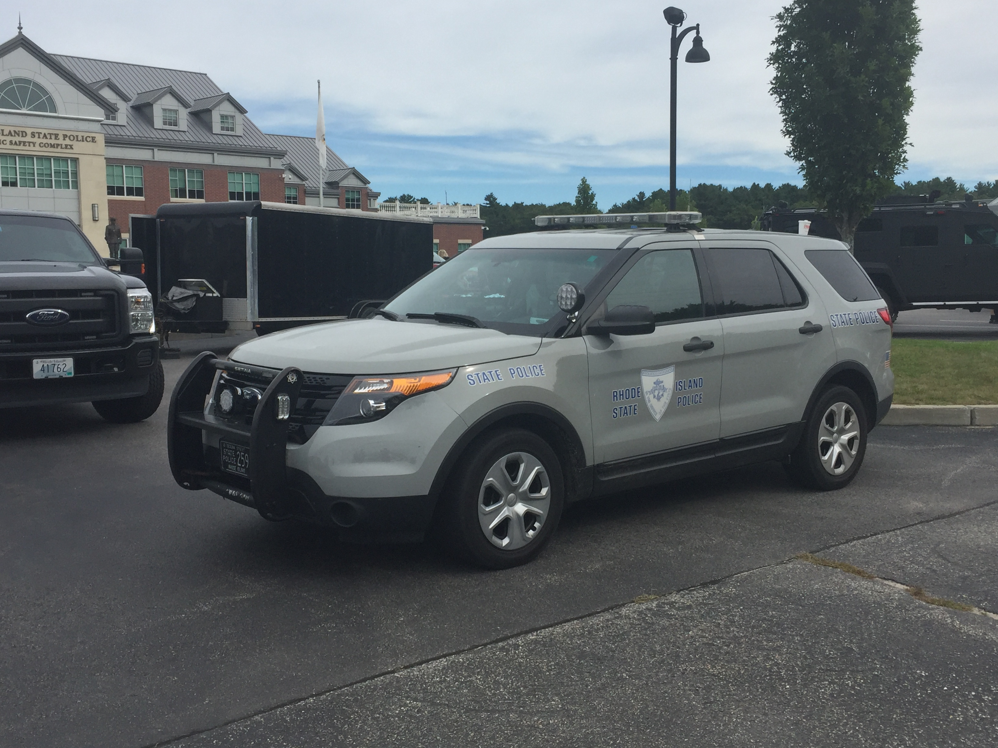 A photo  of Rhode Island State Police
            Cruiser 259, a 2013 Ford Police Interceptor Utility             taken by @riemergencyvehicles