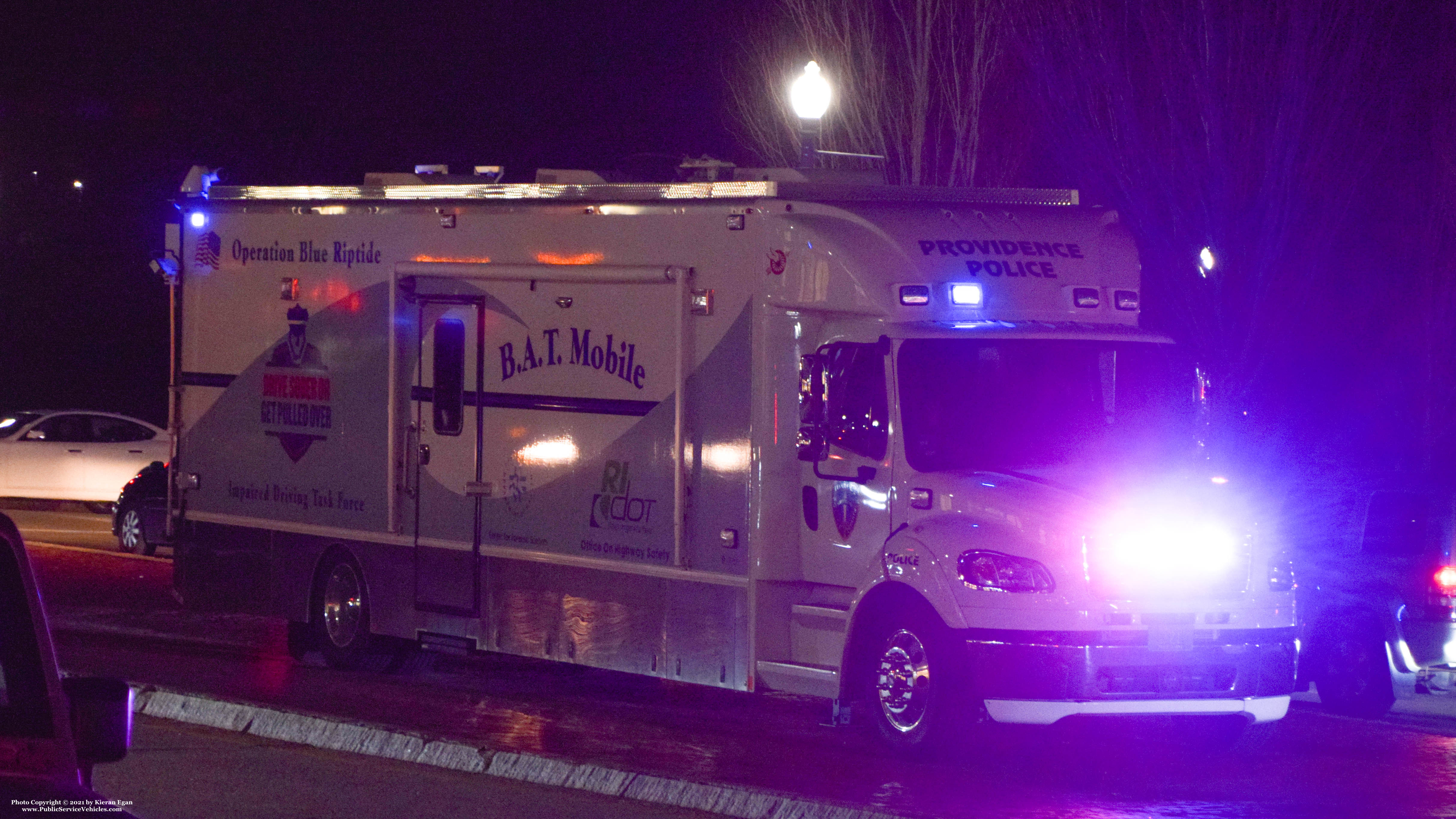 A photo  of Providence Police
            Unit 21, a 2017 Freightliner             taken by Kieran Egan