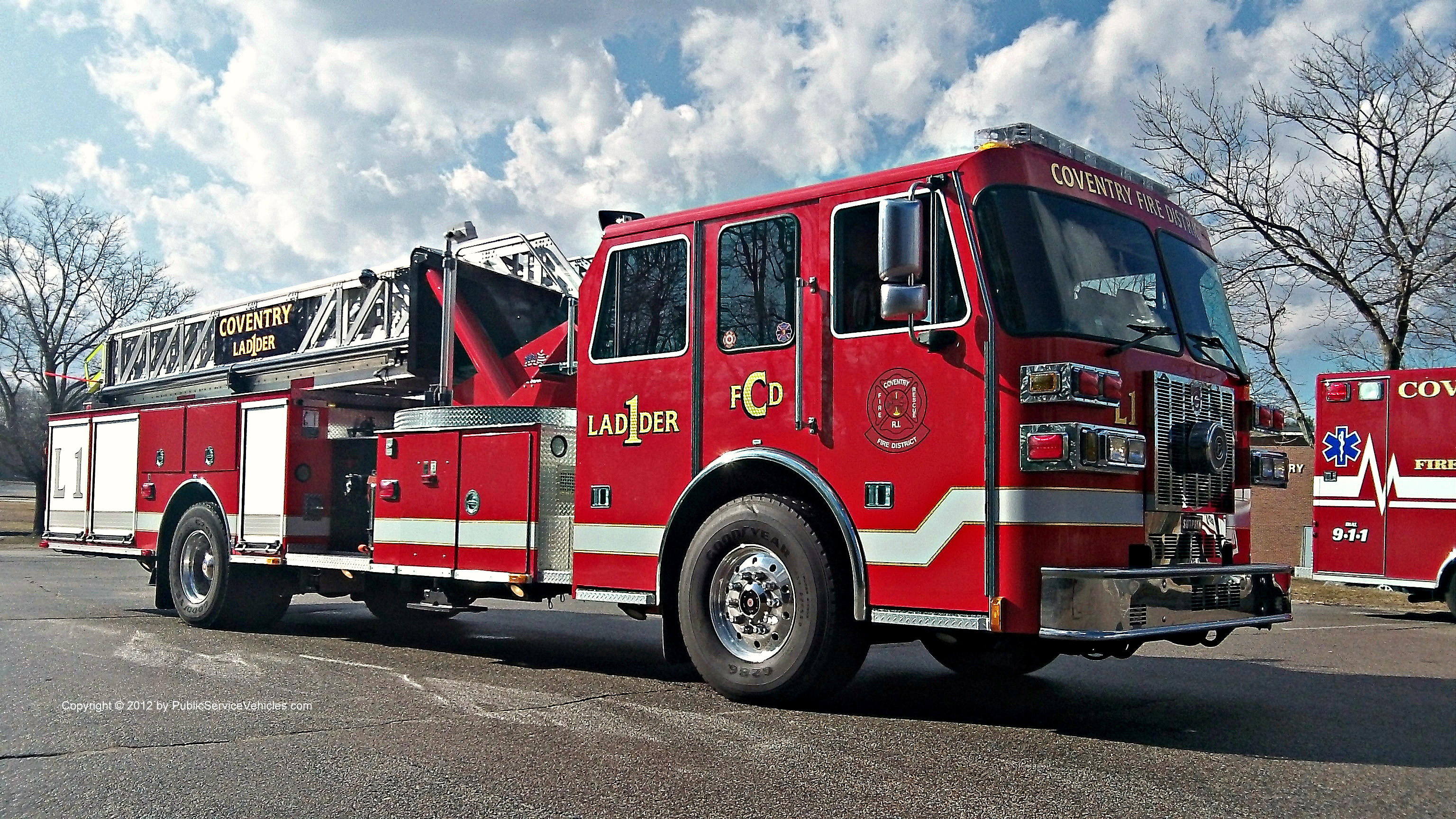 A photo  of Coventry Fire District
            Ladder 1, a 2010 Sutphen             taken by Kieran Egan