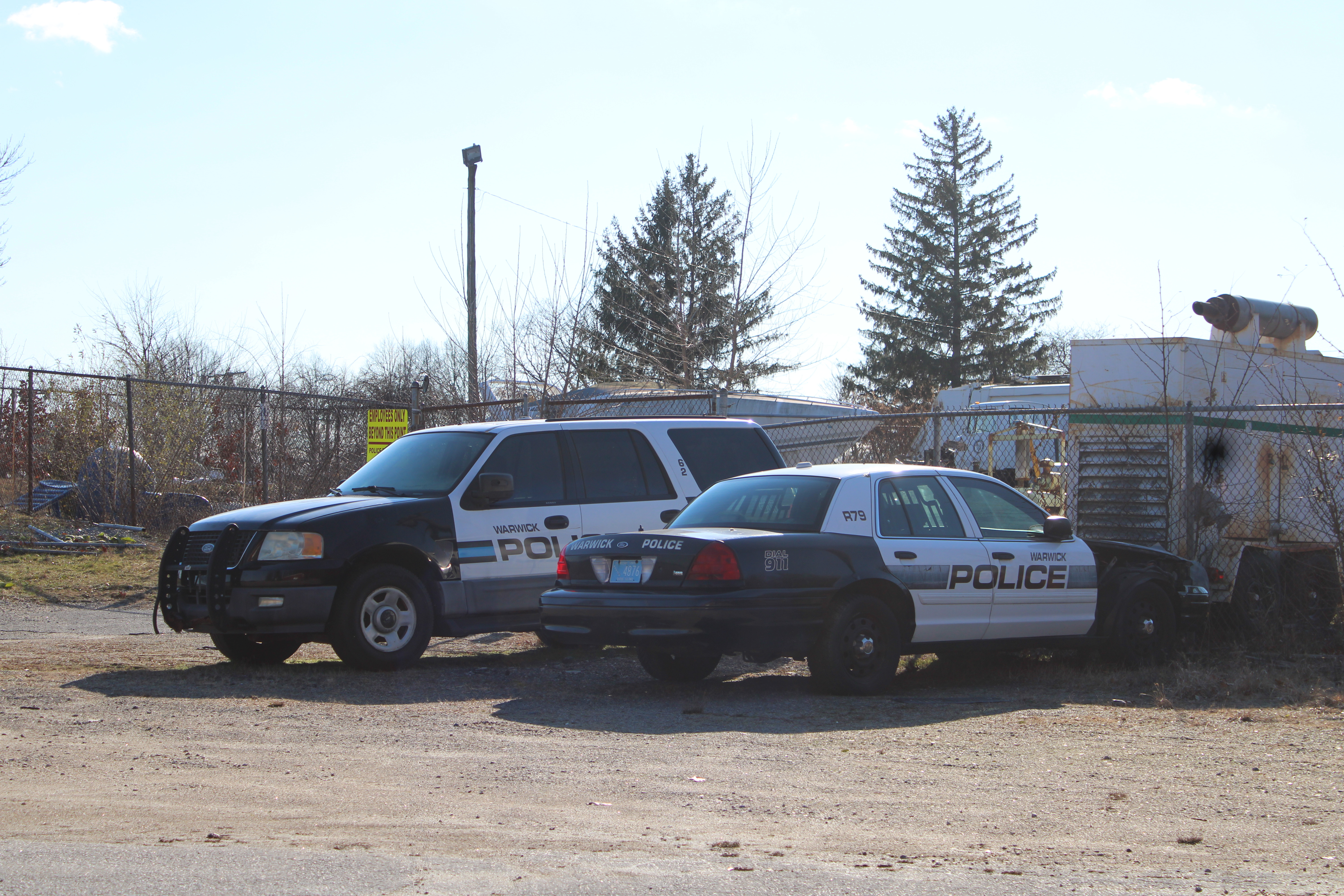 A photo  of Warwick Police
            Car 62, a 2003-2005 Ford Expedition             taken by @riemergencyvehicles