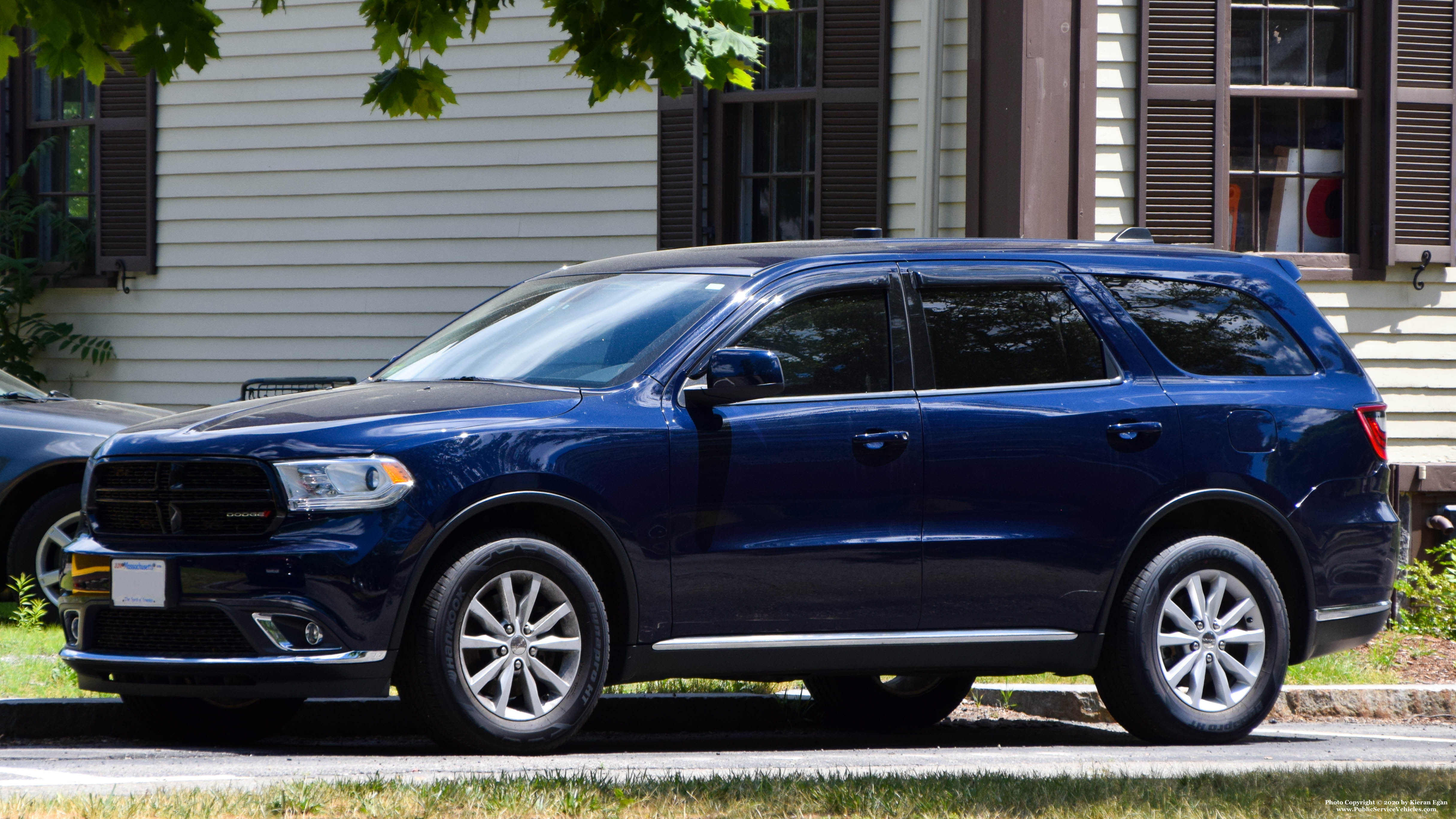 A photo  of Lexington Police
            Unmarked Unit, a 2011-2019 Dodge Durango             taken by Kieran Egan