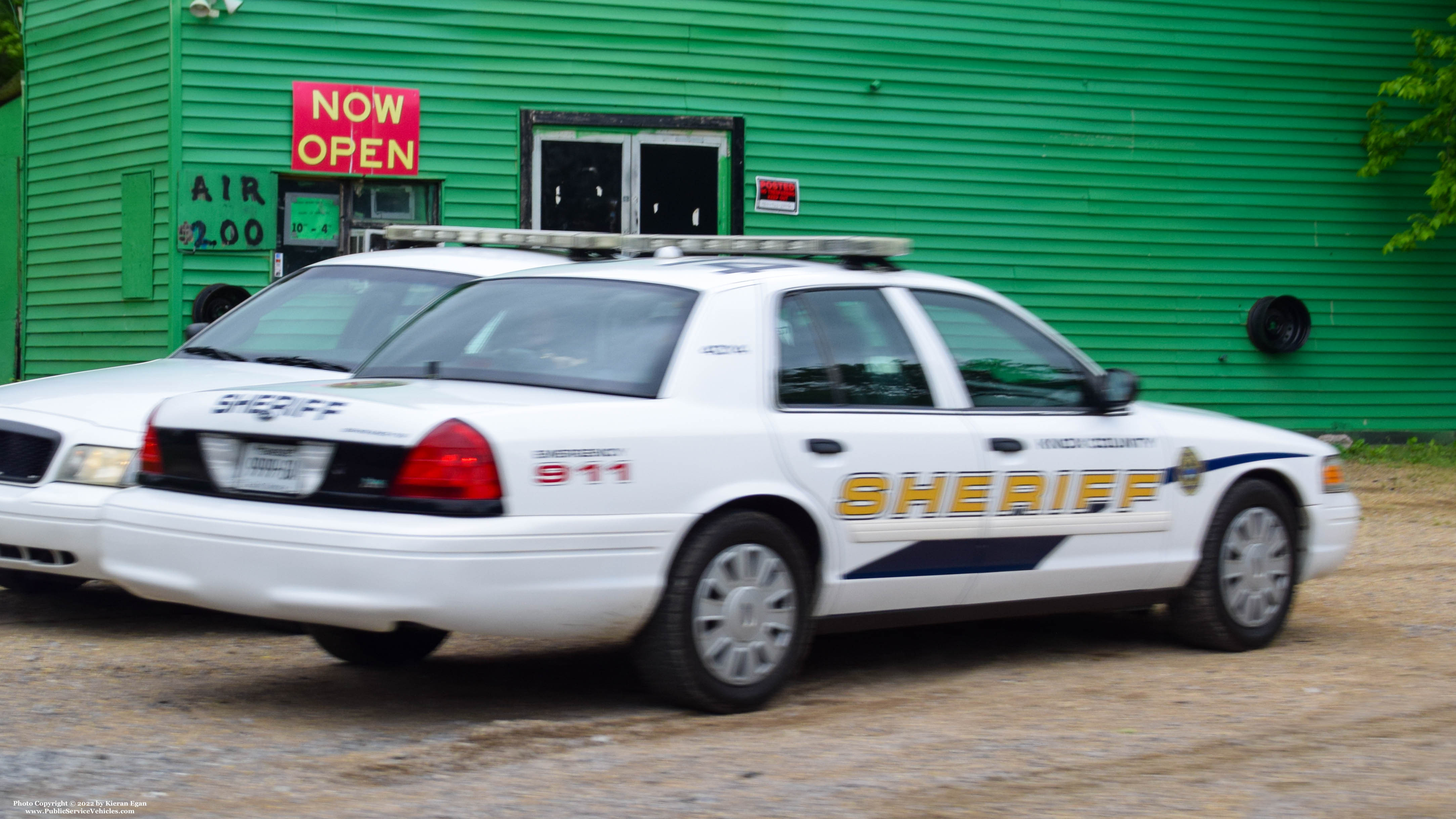 A photo  of Knox County Sheriff
            Cruiser 4014, a 2009-2011 Ford Crown Victoria Police Interceptor             taken by Kieran Egan