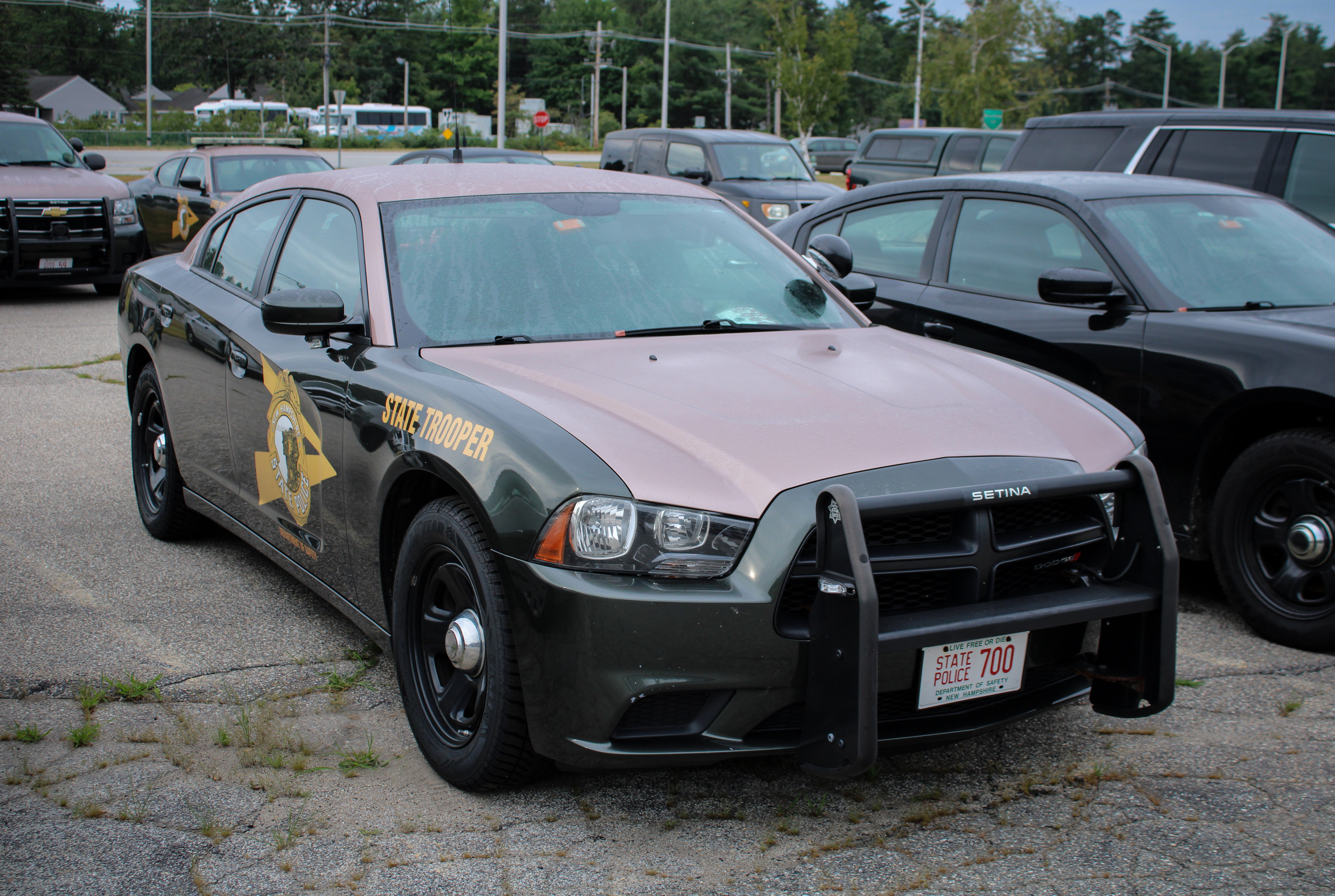 A photo  of New Hampshire State Police
            Cruiser 700, a 2014 Dodge Charger             taken by Nicholas You