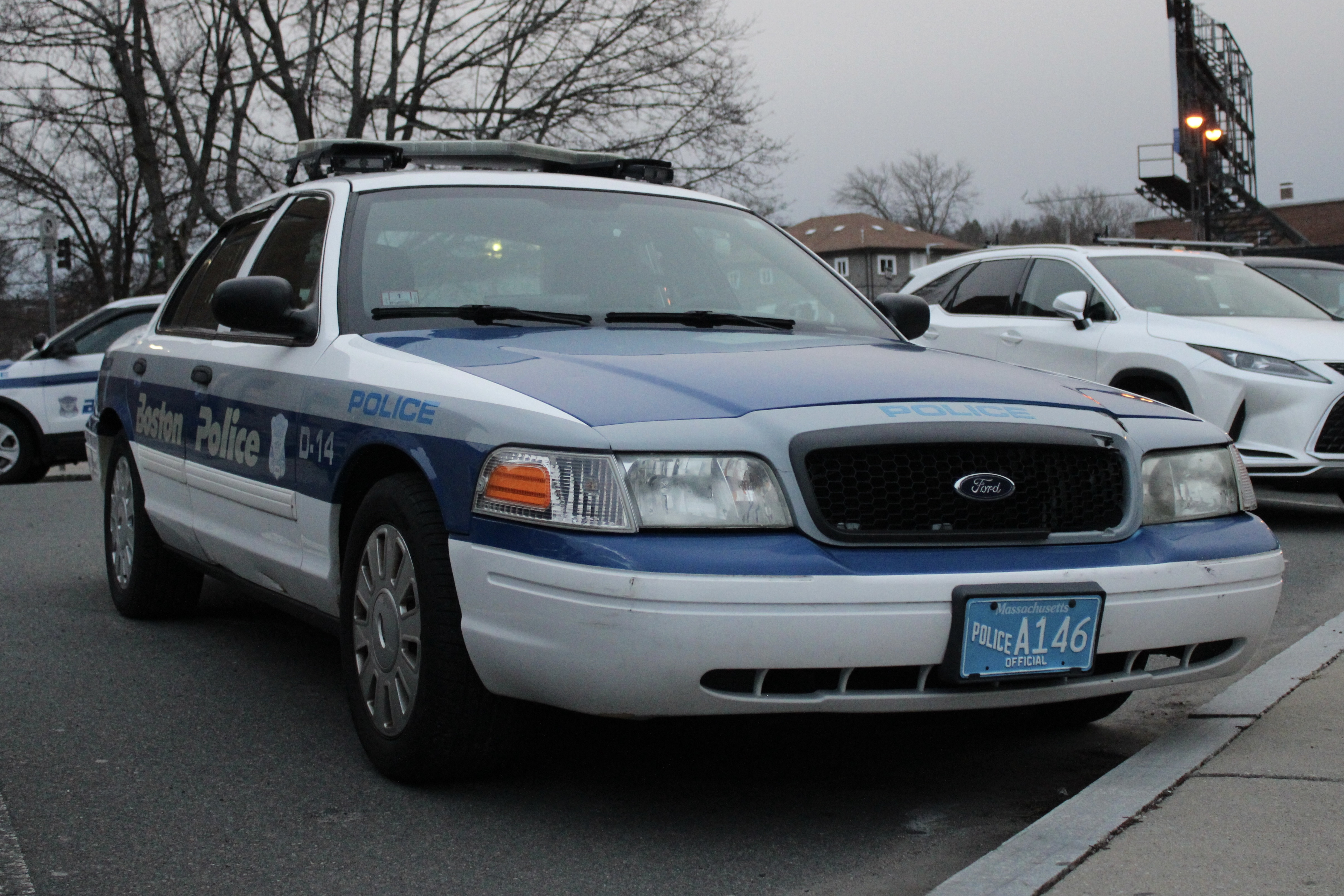 A photo  of Boston Police
            Cruiser 1160, a 2011 Ford Crown Victoria Police Interceptor             taken by @riemergencyvehicles