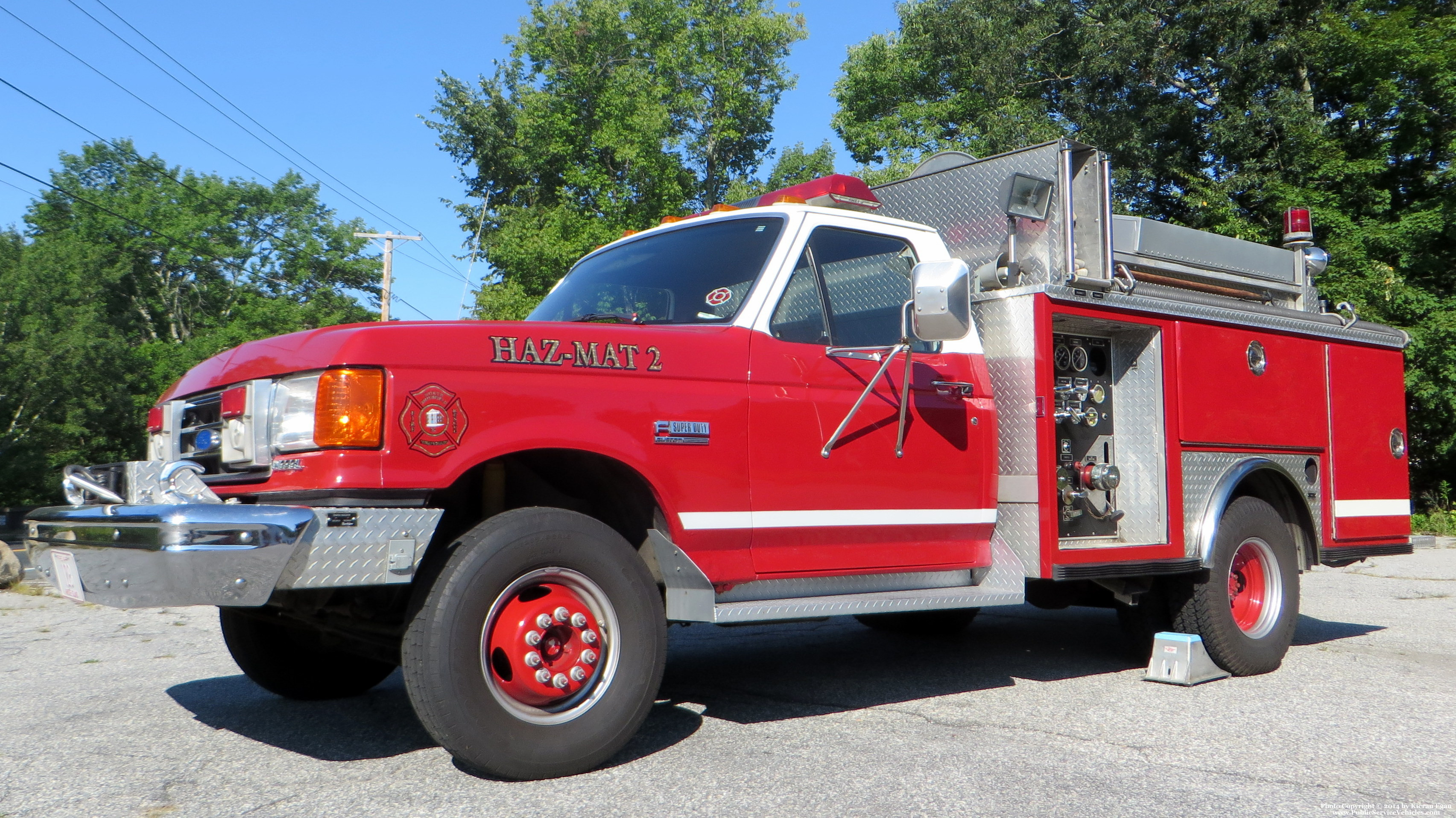 A photo  of North Smithfield Fire
            HazMat 2, a 1991 Ford Super Duty             taken by Kieran Egan