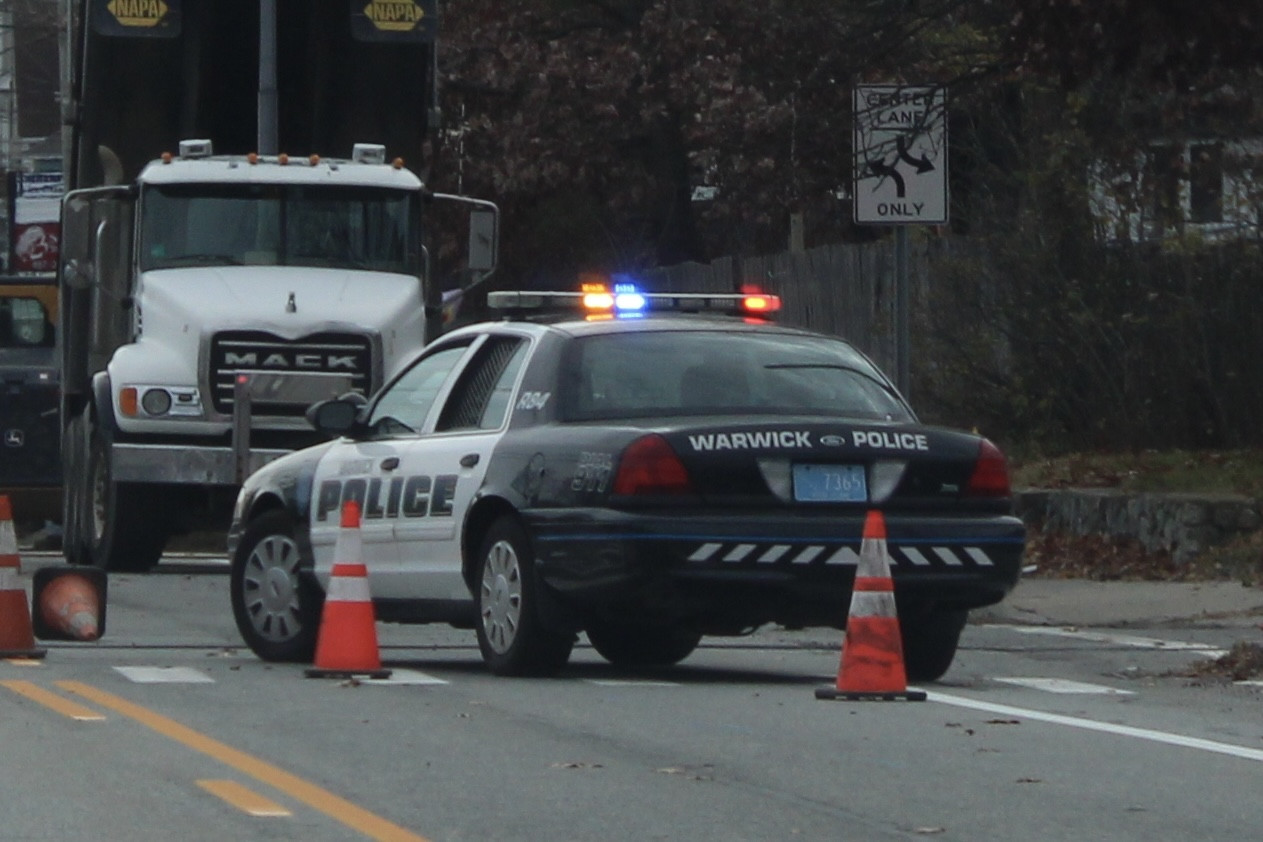 A photo  of Warwick Police
            Cruiser R-84, a 2011 Ford Crown Victoria Police Interceptor             taken by @riemergencyvehicles