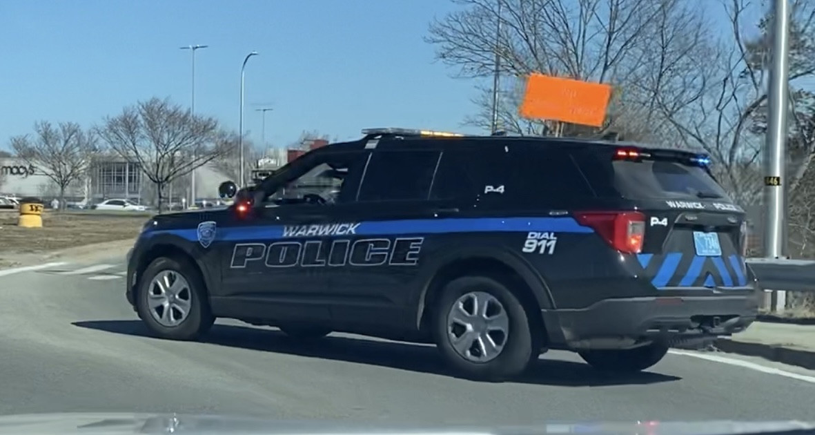 A photo  of Warwick Police
            Cruiser P-4, a 2021 Ford Police Interceptor Utility             taken by @riemergencyvehicles