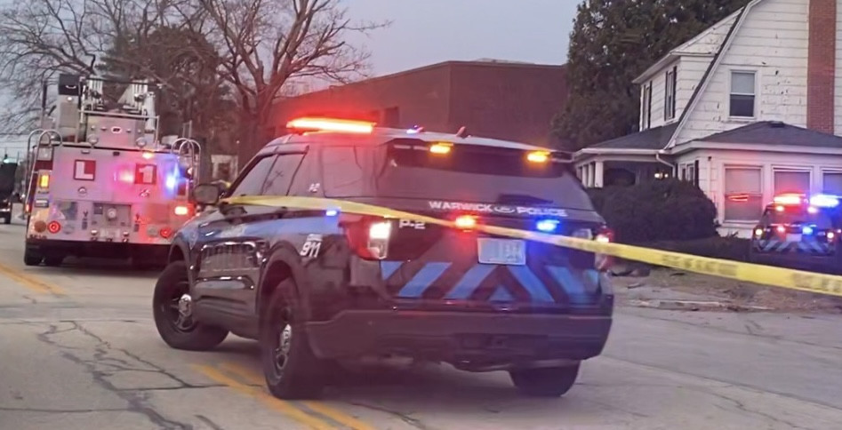 A photo  of Warwick Police
            Cruiser P-2, a 2021 Ford Police Interceptor Utility             taken by @riemergencyvehicles