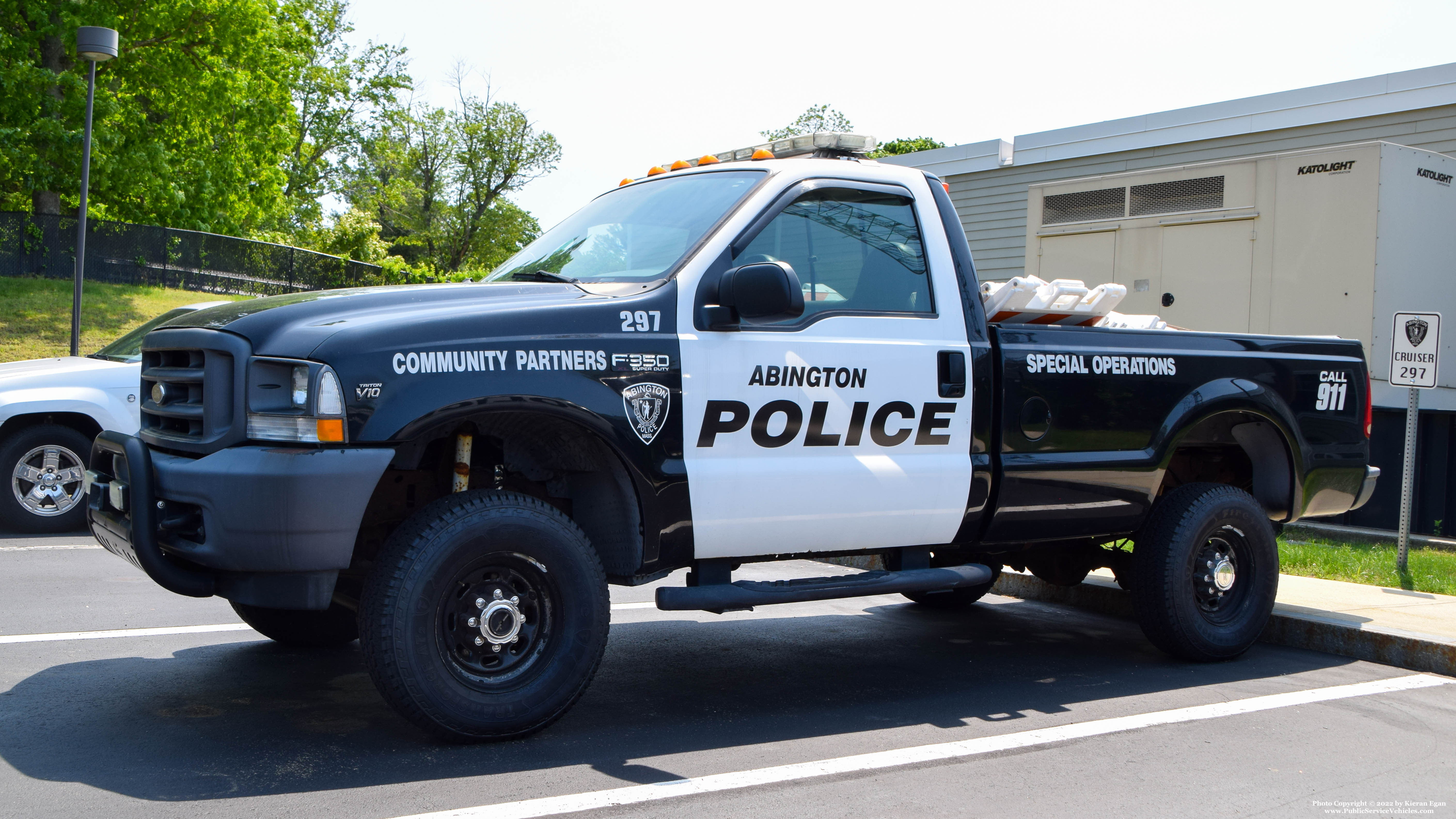 A photo  of Abington Police
            Cruiser 297, a 2004 Ford F-350 XL             taken by Kieran Egan